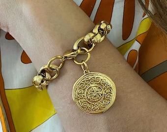 coin charm bracelet, chunky gold tone chain bracelet, gold color statement bracelet, big coin bracelet, large retro old style bracelet,