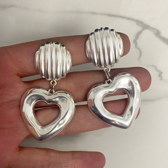 Heart earrings, vintage retro style jewelry, chunky silver tone earrings, gold tone earrings .gift for daughter, fiance gift