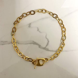 Goudkleurige dikke ketting, dikke moderne ketting, grote schakelketting, ketting voor vrouw, ketting voor dagelijks gebruik