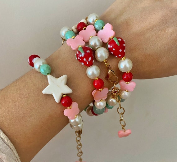 Buy Crystal Bead Bracelet for Girls Women, Cinnamoroll Matching Beaded  Bracelets for Best Friend, 8 inch, Crystal, alloy at Amazon.in