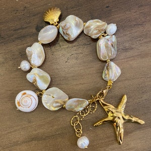 Oversized shells and clam bracelet, boho bridal jewelry, summer beach wedding jewelry, shell charm bracelet, natural clam charms bracelet image 10