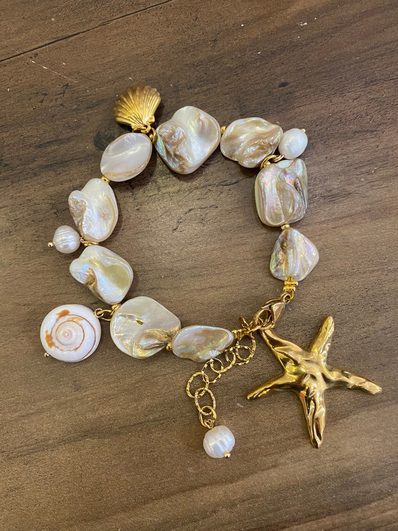 Oversized shells and clam bracelet, boho bridal jewelry, summer beach wedding jewelry, shell charm bracelet, natural clam charms bracelet image 10