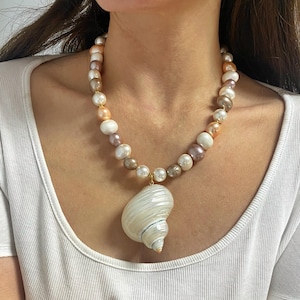 shell pendant necklace, natural shell necklace, pink pearl shell necklace, boho bridal jewelry, mermaid necklace, bridesmaid gift