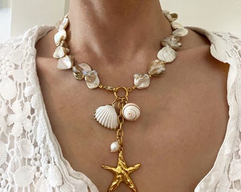 Collar de conchas y almejas de gran tamaño, joyería nupcial boho, joyería de boda en la playa de verano, collar de conchas, collar de amuletos de almejas naturales