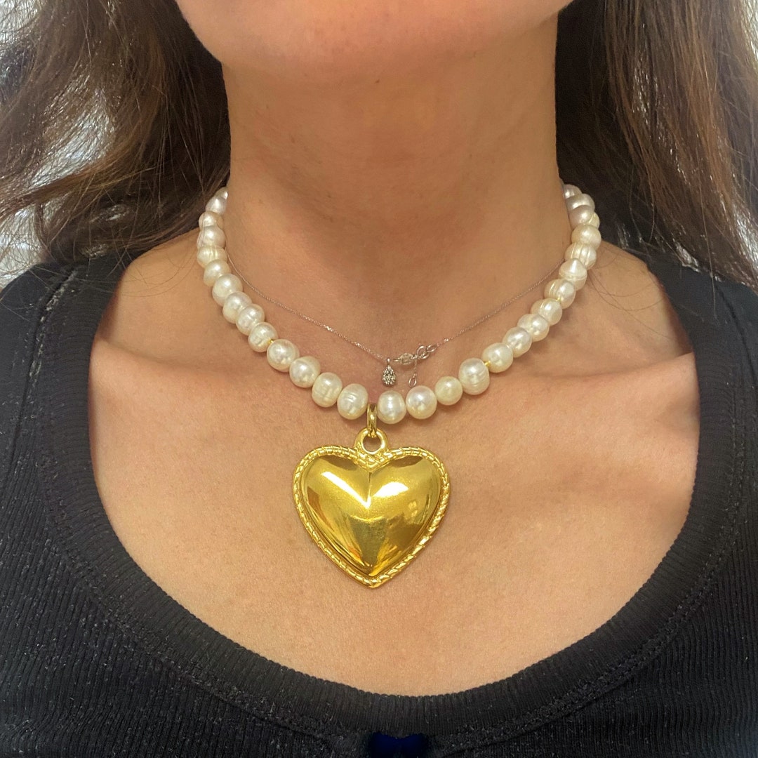 Long Collier De Perles Dorées Avec Pendentif Cœur - Bijou Fantaisie Neuf