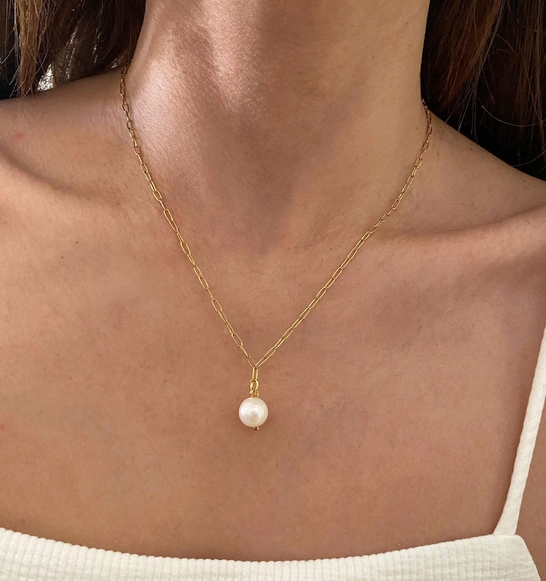 Pearl charm necklace, elegant chain with fresh pearl pendant, necklace for woman, bridal necklace, chain necklace, minimal necklace image 1