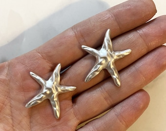 Star fish earrings, large silver stud earrings, aesthetic jewelry, mermaid jewelry, silver everyday jewelry, gift for her, Christmas gift