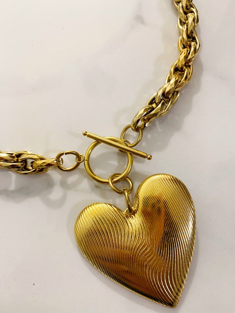 Wrap Around Xl Heart Necklace