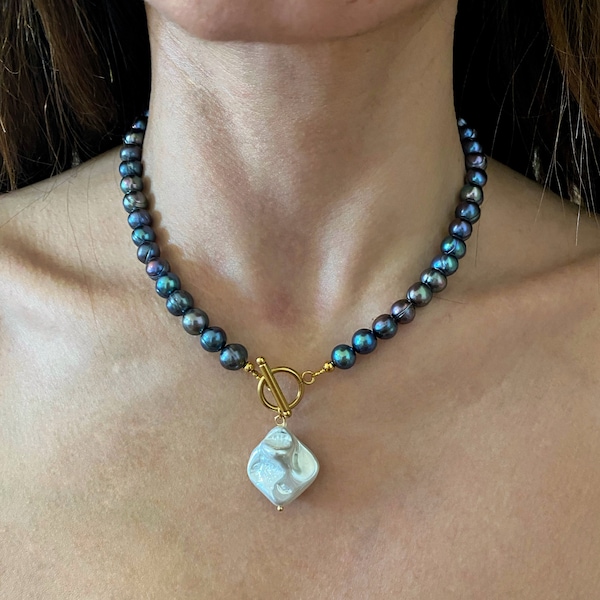 Collier de perles noires, collier à bascule, collier de perles réelles, collier de perles fraîches, tour de cou de perles de style baroque, cadeau pour femme, collier de perles
