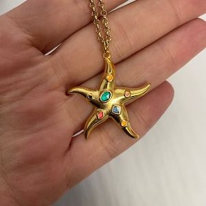 Starfish pendant necklace, gold tone summer necklace, modern y2k jewelry, mermaid necklace, 90s style jewelry, sea lovers jewelry image 8