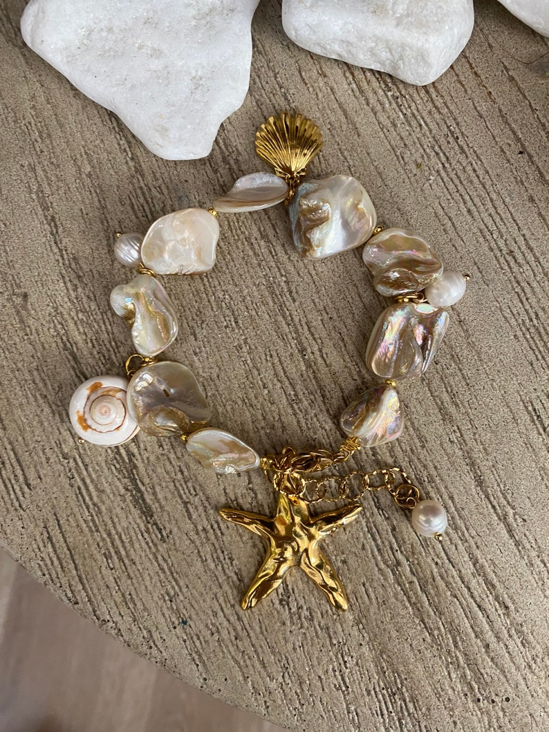 Oversized shells and clam bracelet, boho bridal jewelry, summer beach wedding jewelry, shell charm bracelet, natural clam charms bracelet image 8