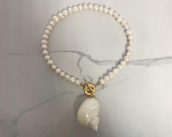 Pearl Necklace, Large Shell Pendant, 24k Gold Plated Toggle