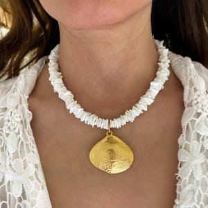 Gold tone shell necklace,  chips necklace, white shell beaded necklace, bridesmaids gift, summer necklace, gift for daughter