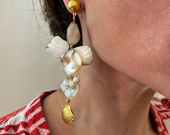 Boucles d'oreilles en coquillage naturel, bijoux de mariée bohème, boucles d'oreilles longues surdimensionnées, très grandes boucles d'oreilles, boucles d'oreilles géantes XL avec palourde en or, bijoux de festival