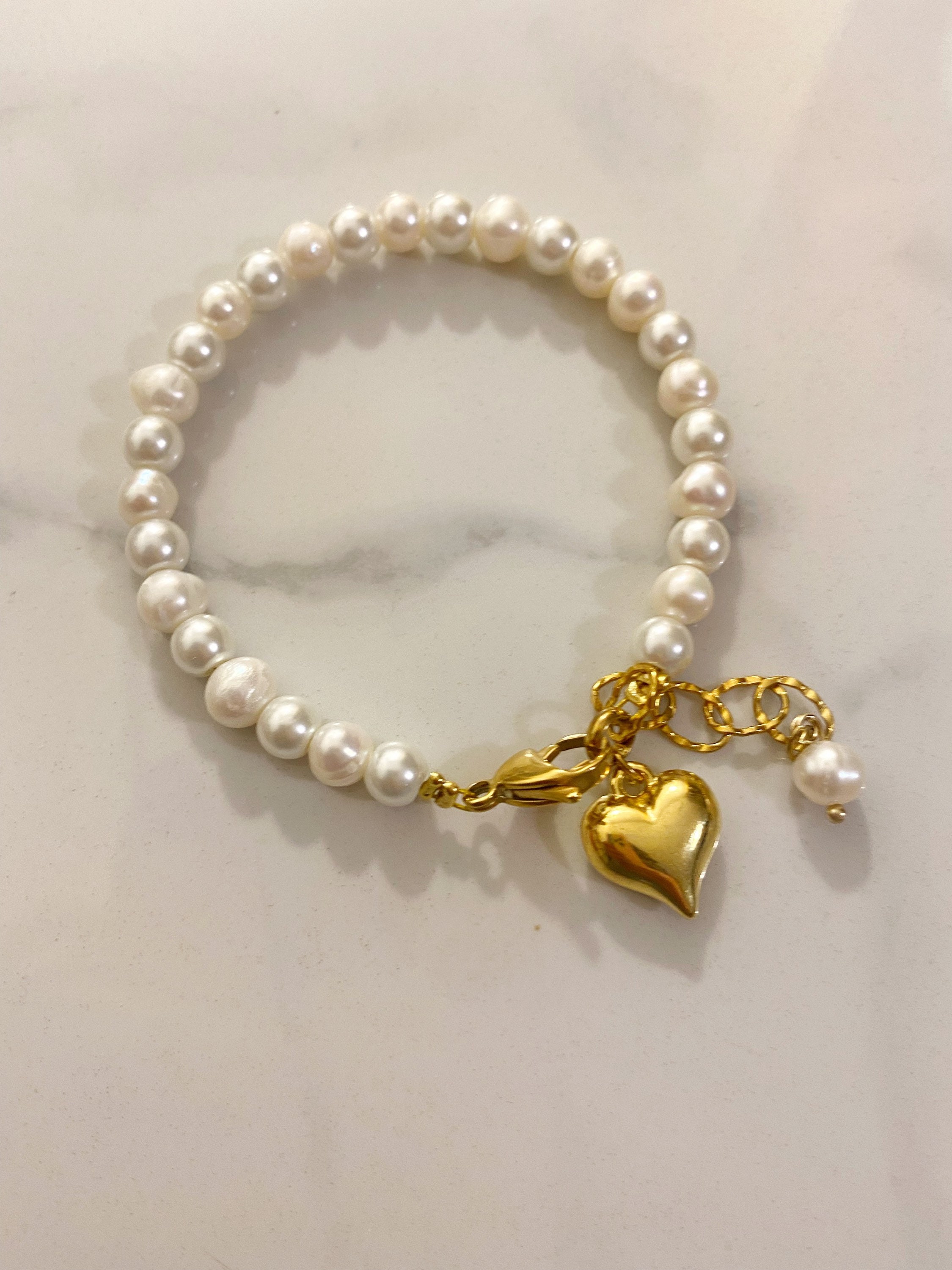 Buy Cupid Heart Bracelet Online From Kisna