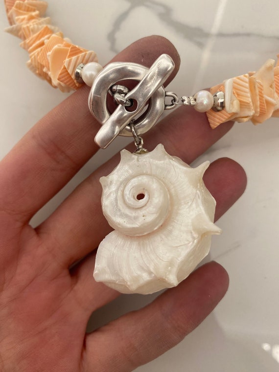 Shell Necklace, Seashell Pendant Necklace, Peach Shell