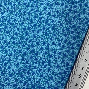 Stof Fabric, Stars  100% Cotton. Tiny Stars on Blue