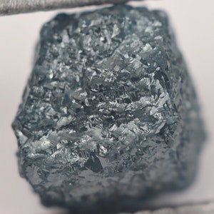 4.06 Carat , 8.2M × 7.6M × 7.3M , Dark Blue Uncut Rough Diamond For Engagement Ring P75