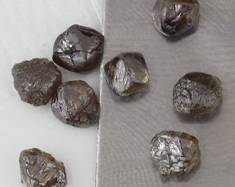 10 - 50 szt. 4,0 - 5,0 mm Brązowe diamenty, Brązowy surowy diament, Naturalny brązowy surowy diament, Nieoszlifowany diament, Bezkonfliktowy! Surowy diament