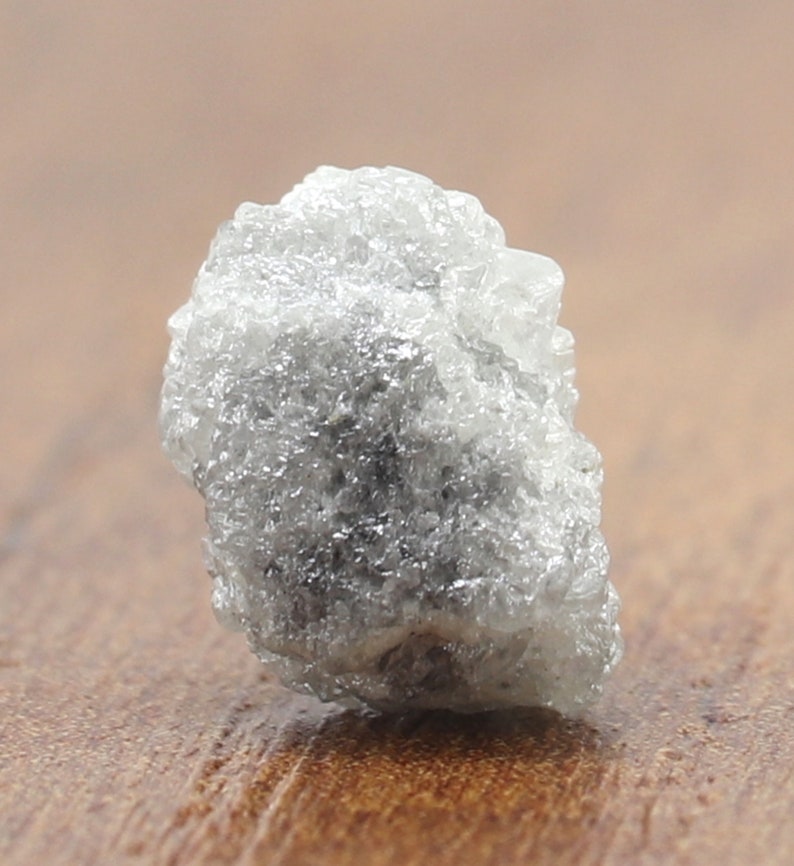 2.34 Carat 1 PCs Excellent Natural Small Size Full Light White Grey Color Raw Rough Diamond.Natural Pendant Diamond...8.4M\u00d76.2M\u00d75.2M