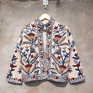 Suzani jacket - Etsy 日本 Suzani jacket - Etsy 日本