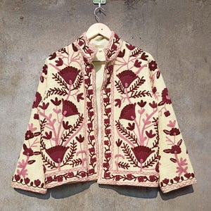 Handgemachte TNT Baumwoll Jacke: Bestickte Ethno Oberbekleidung