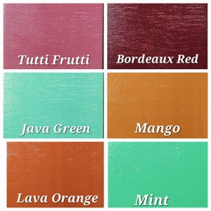 Op de afbeelding: Zes verfkleuren met de namen: Tutti Frutti, Bordeaux Red, Java Green, Mango, Lava Orange en Mint.