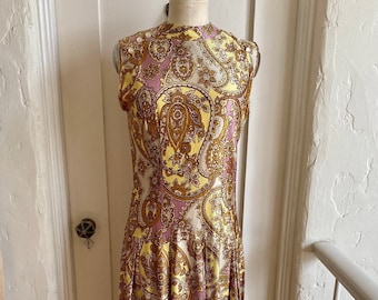 Vintage 60&#39;s Pastel Paisley Sleeveless Drop Waisted Sleeveless Dress