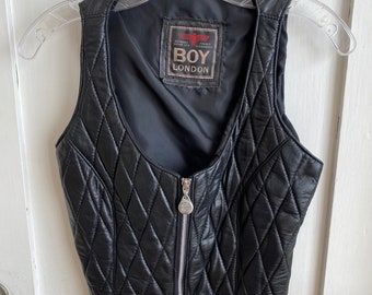 Rare vintage 90's BOY LONDON Quilted Leather Zip Front Vest Taille XS