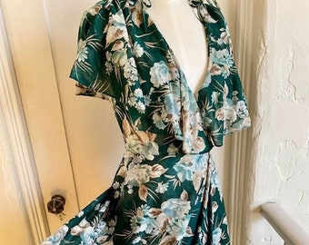 Romantic Vintage 70's Double Layer Green Floral Wrap Dress