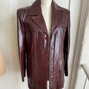 Vintage 70's Beautiful Burgundy Leather Jacket by Wilsons Size 40