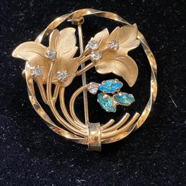 Vintage Signed Dixelle 12k GF Ivy Leaf Rhinestone Circle Brooch Pin