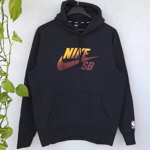 Moletom com capuz Nike Graphic Skateboarding - Tamanho M masculino - Modelo folgado