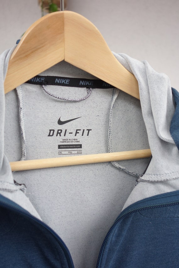 Dri fit sports jacket hotsell