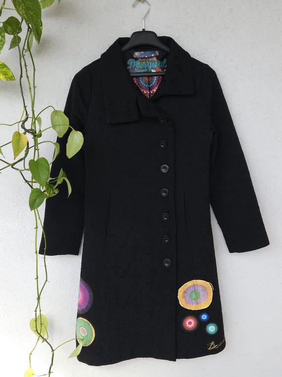 Manteau Desigual Femme – Taille 40 – Noir Doublé – Style Rock Avec Roses – Occasion Très Bon état