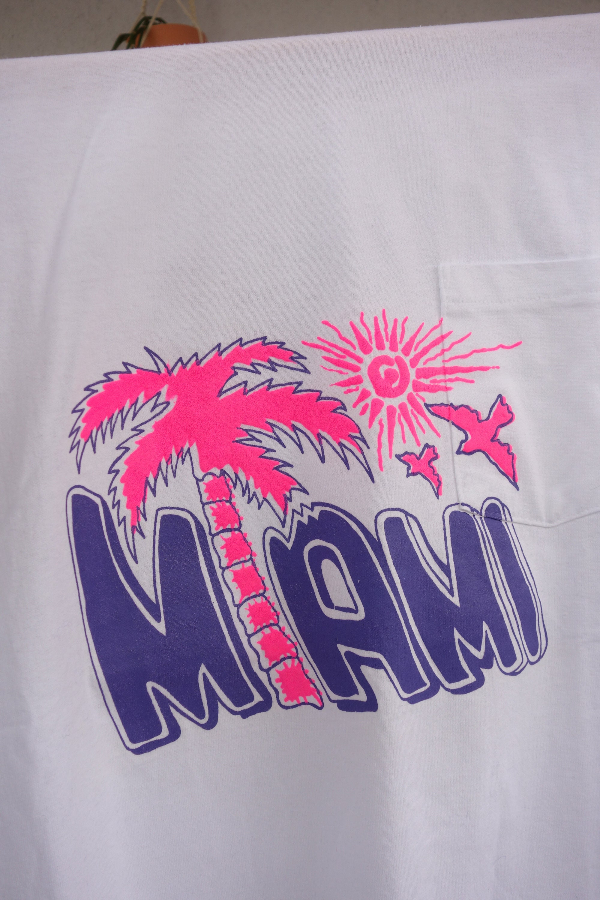 Vintage Miami USA graphic T-Shirt with print Size L Graphic | Etsy