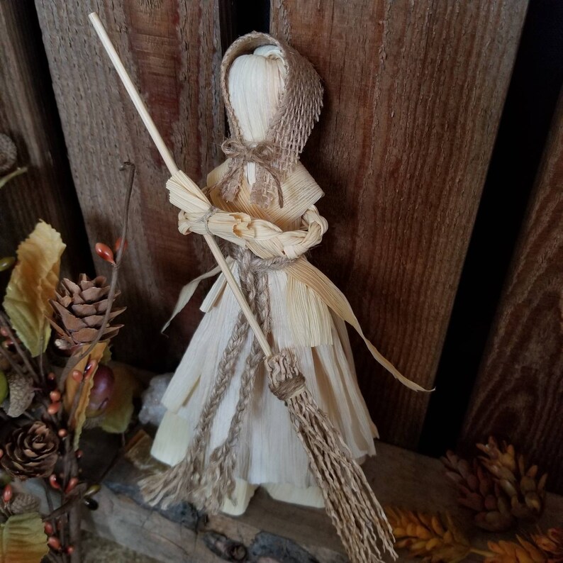Witch coven corn husk dolly sabbat altar folkart craft Etsy