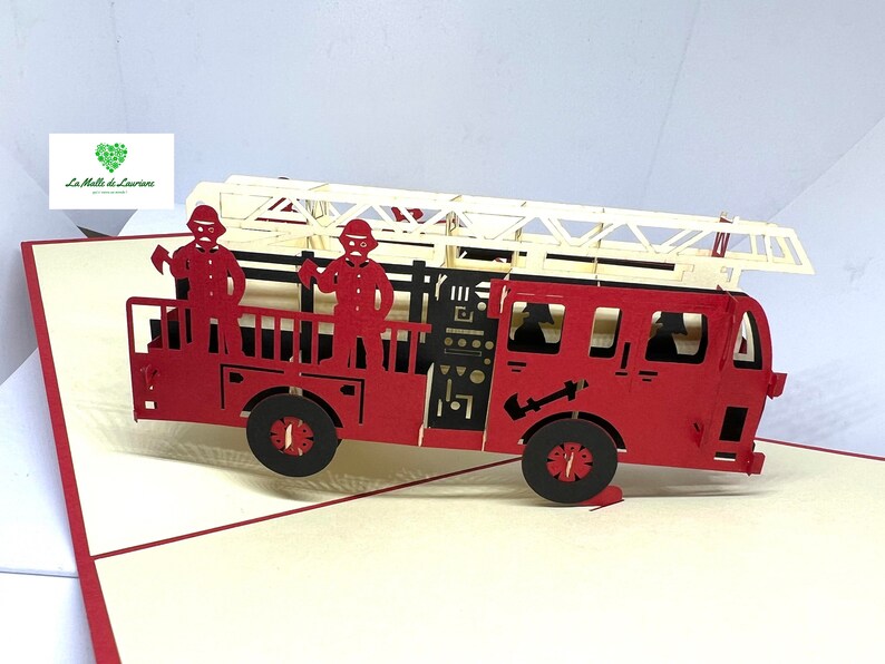 Cartão pop-up 3D Caminhão de bombeiros - Veículo - Aniversário CP05 imagem 3