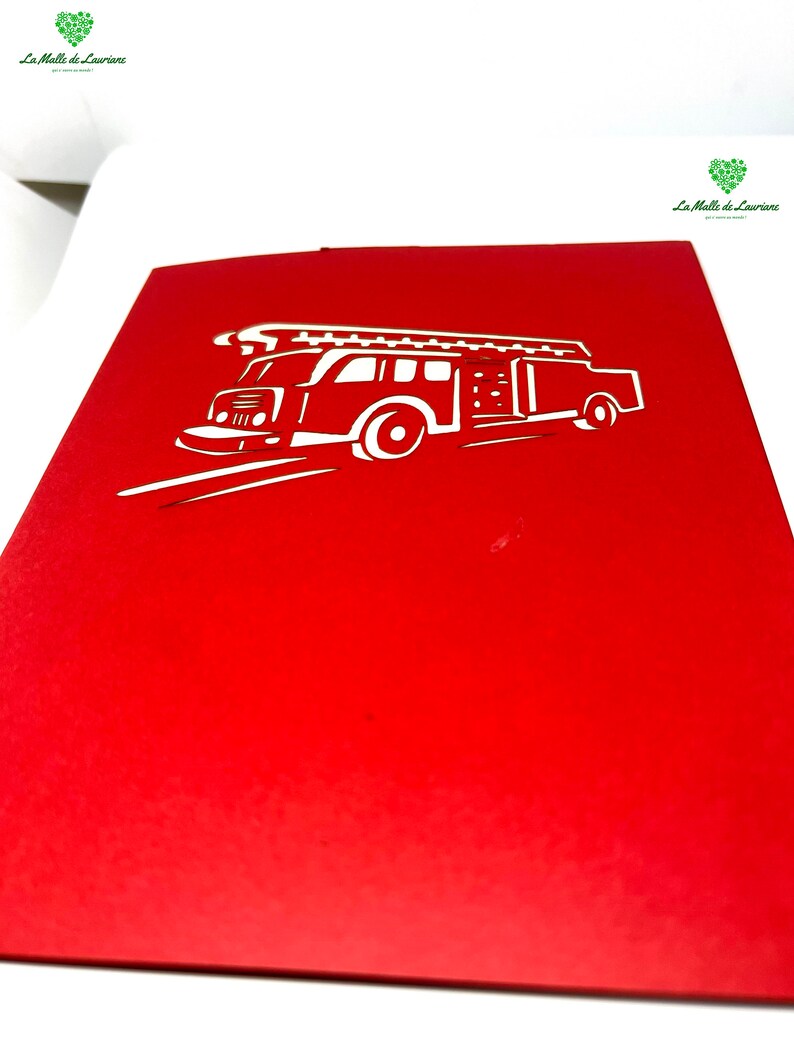 Cartão pop-up 3D Caminhão de bombeiros - Veículo - Aniversário CP05 imagem 5