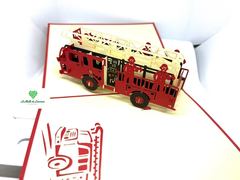 Cartão pop-up 3D Caminhão de bombeiros - Veículo - Aniversário CP05 imagem 4