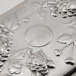 20thC Chinese Solid Silver Decorative Jewellery Box, Sing Fat c.1900 image 8