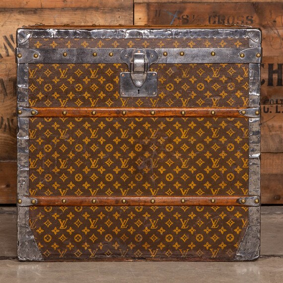 ANTIQUE 20thC LOUIS VUITTON TRUNK IN WOVEN CANVAS, PARIS c.1900