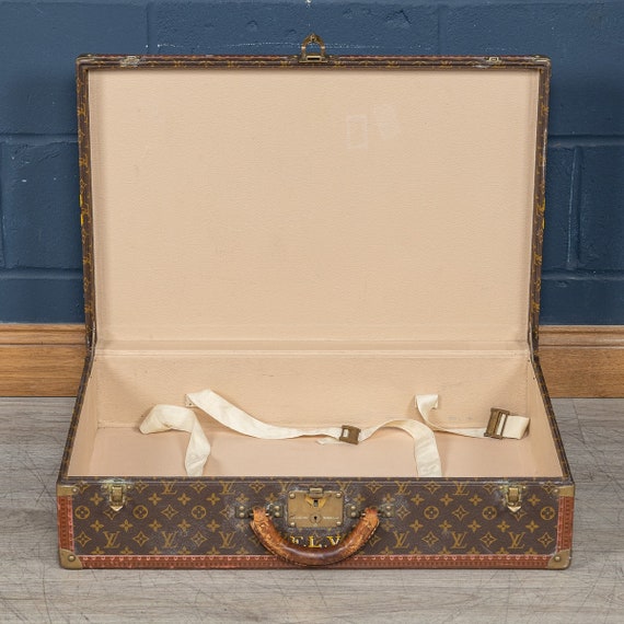 20th Century Louis Vuitton Suitcase In Monogram C… - image 9
