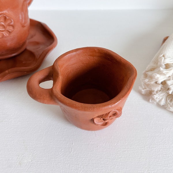 Creamer Cup, Terracota Mini Cup, Red Clay Pottery, Handmade in Guatemala, Barro Rojo, Taza de Barro Rojo, Heart Shaped Cup