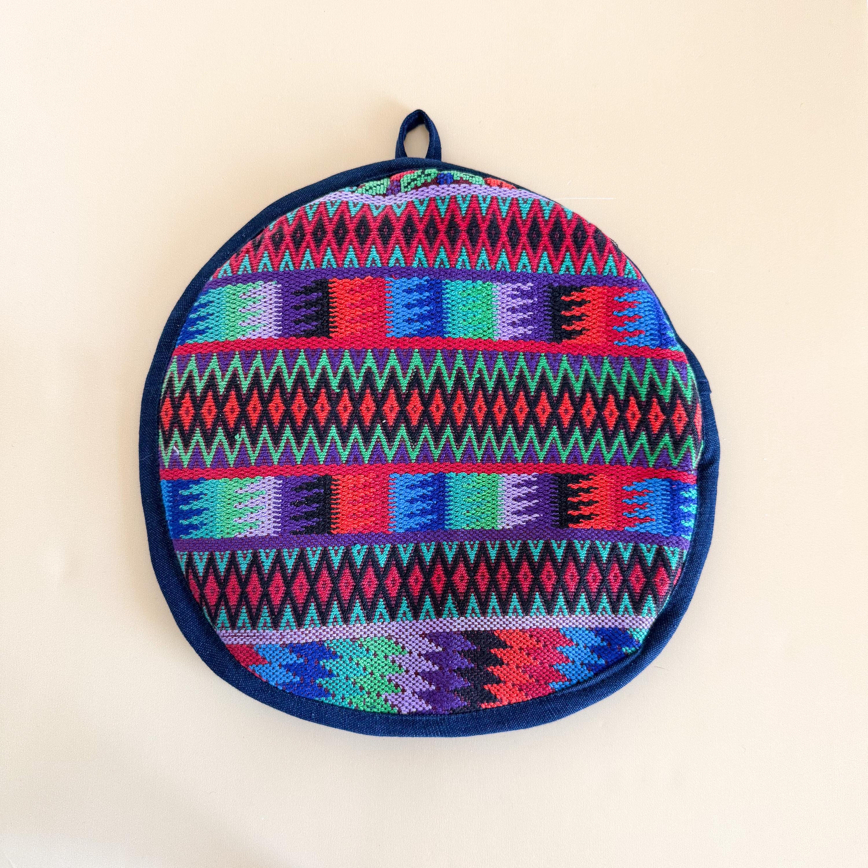 手刺繍入りトルティーヤウォーマー：グアテマラ製テキスタイル電子 