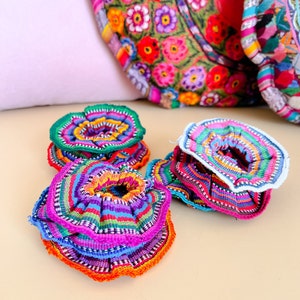 4 Pack Srunchies, Set de Scrunchies Guatemaltecos, Scrunchies Textiles, Scrunchies para el Cabello, Scrunchies Coloridos, Corbata de Cabello Colorida, Regalo para Ella imagen 8