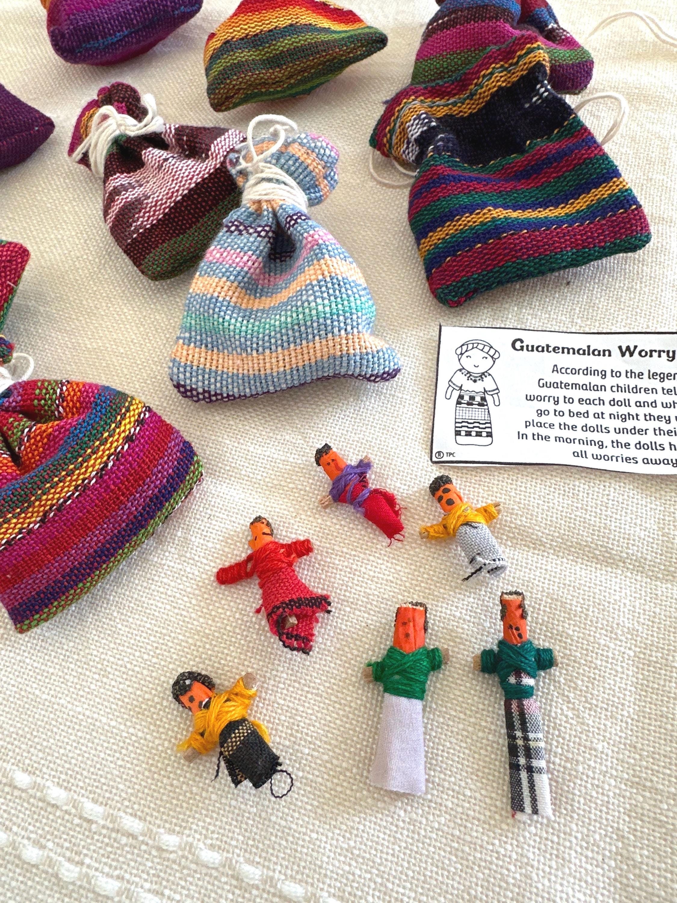 手作り人形 10体セット カラフル トルコの手編み刺繍入り 手作り人形
