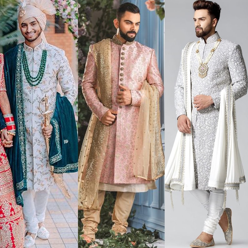 Op de afbeelding: Drie mannen in traditionele Indiase trouwjurken. De man links draagt een witte en gouden sherwani met een groen-blauwe sjaal. De man in het midden draagt een roze sherwani met een gouden sjaal. De man rechts draagt een witte sherwani met een witte sjaal.