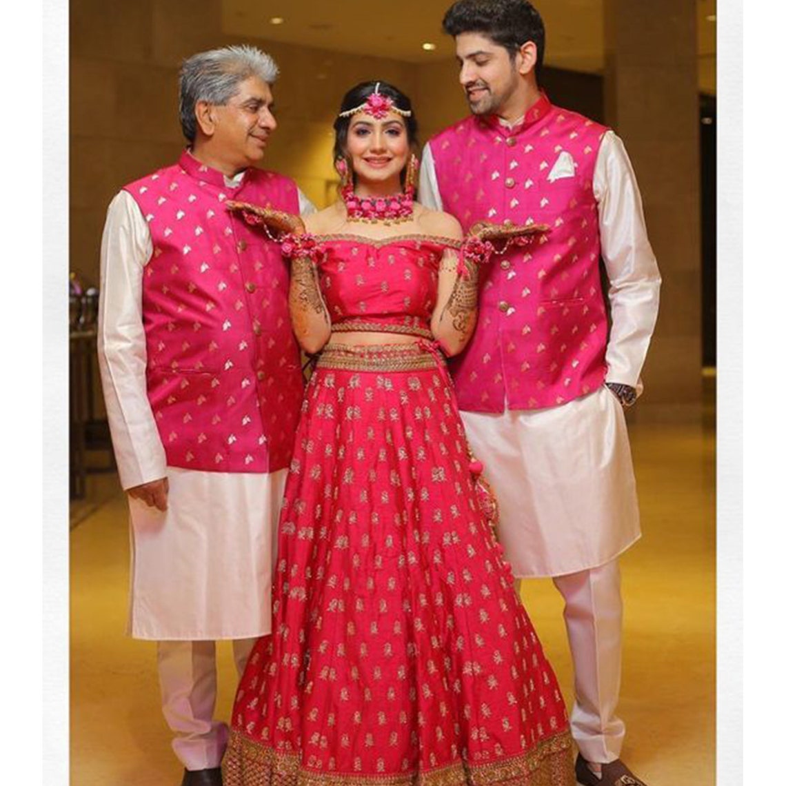 Family Wedding Twinning Outfit Family Matching Outfits | Etsy India