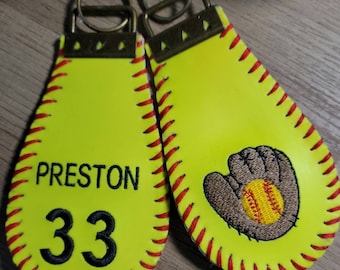 Softball Keychain for Team Softball Gift for Player Gift for Softball Coach Softball Bag Charm Bag Tag Key Chain for Softball Mom/Dad